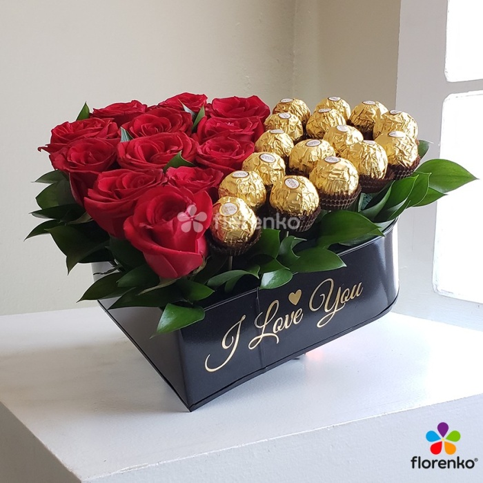 Rosas premium y chocolates en fino estuche de corazón.