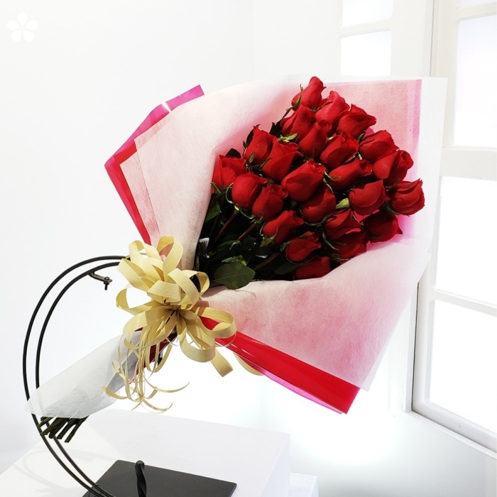 Ramo de rosas premium en papel