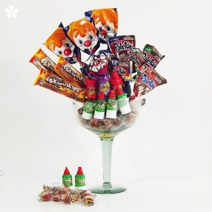 Copa grande de dulces mixtos